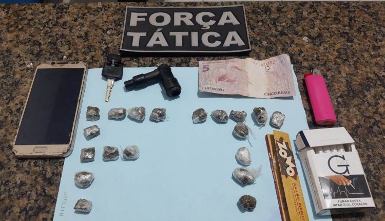 POLÍCIA MILITAR APREENDE DROGAS E MOTOCICLETA EM LAGO DA PEDRA-MA