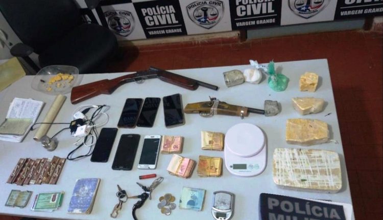 OPERAÇÃO DA PMMA E POLÍCIA CIVIL APREENDE ARMAS E DROGAS EM VARGEM GRANDE-MA
