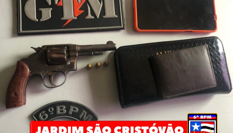 Dupla de assaltantes é presa com arma de fogo no Jardim São Cristóvão II