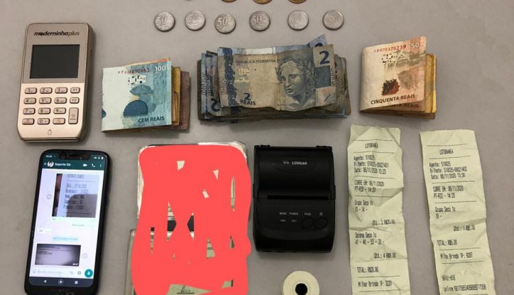 MULHER É PRESA SUSPEITA DE VENDER JOGO DO BICHO NO CENTRO DE SÃO LUÍS