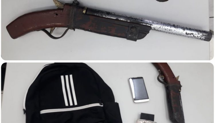 POLICIAIS MILITARES DO 38º BPM APREENDEM ARMA DE FOGO NA LIBERDADE