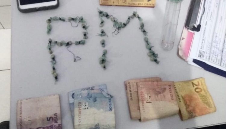 Dois homens são presos por tráfico de drogas