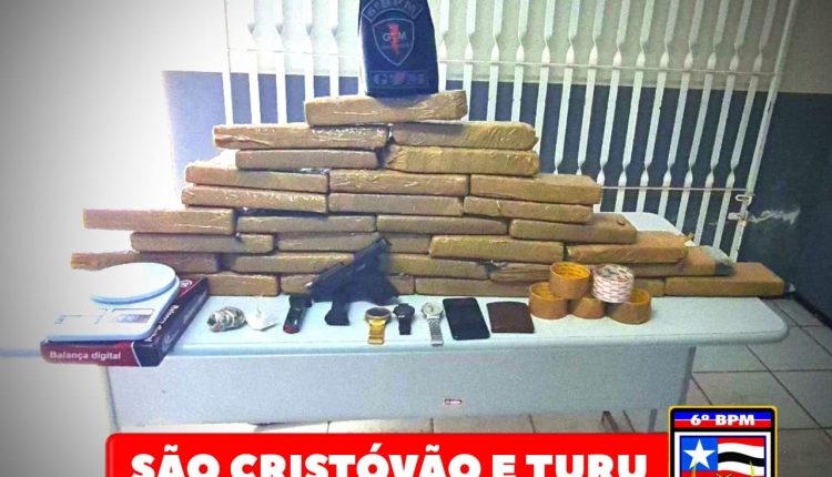 POLICIAIS MILITARES APREENDEM GRANDE QUANTIDADE DE DROGAS NO BAIRRO SÃO CRISTÓVÃO E NO TURU