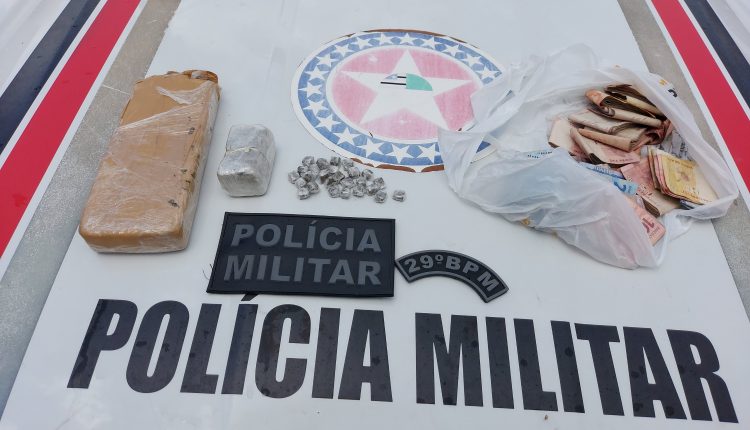 HOMEM É PRESO COM DROGAS EM NOVA OLINDA