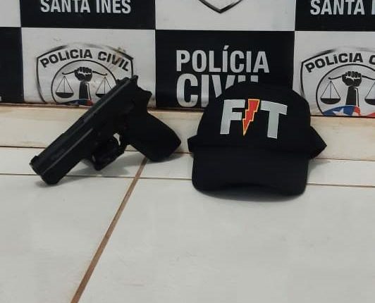 PMMA recupera moto roubada e apreende simulacro de arma de fogo