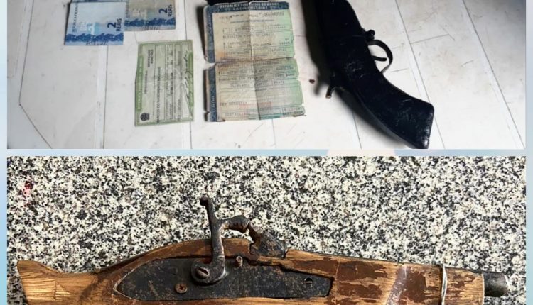 Polícia Militar apreende duas armas de fogo