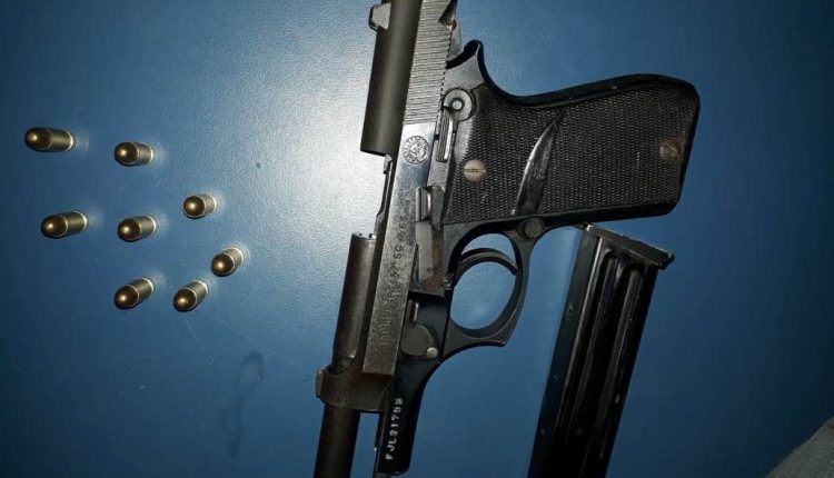 PMMA CONDUZ HOMEM POR PORTE ILEGAL DE ARMA DE FOGO