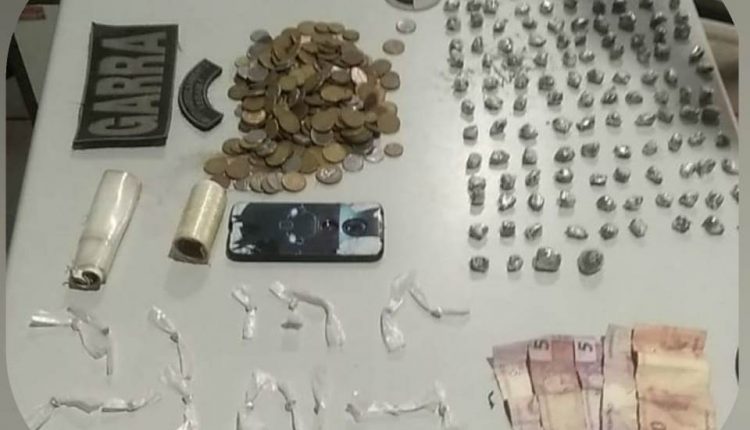 POLICIAIS MILITARES APREENDEM DROGAS EM NOVO PAÇO