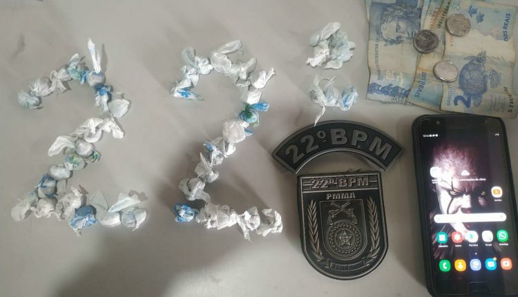 Policiais militares do 22º Batalhão apreendem drogas em Paço do Lumiar