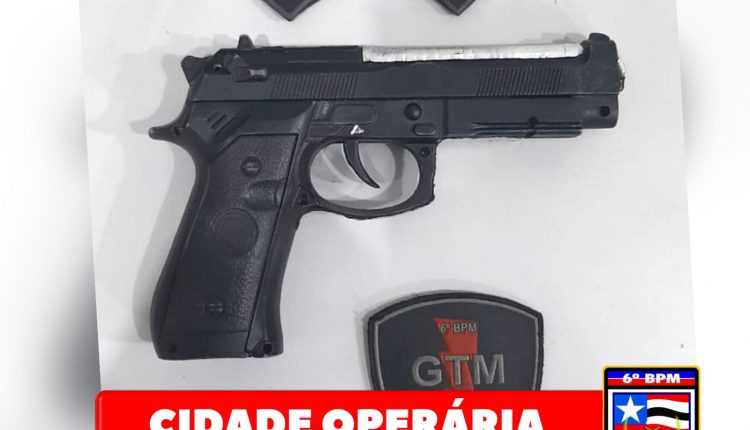 6º Batalhão da PM apreende simulacro de arma de fogo