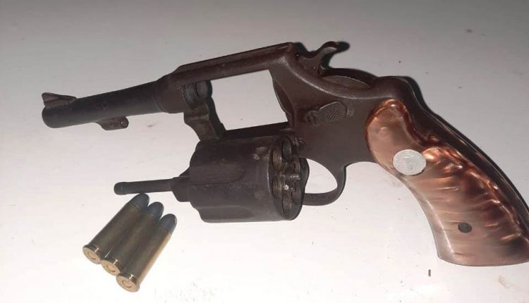 Polícia Militar apreende arma de fogo na cidade de Pio XII