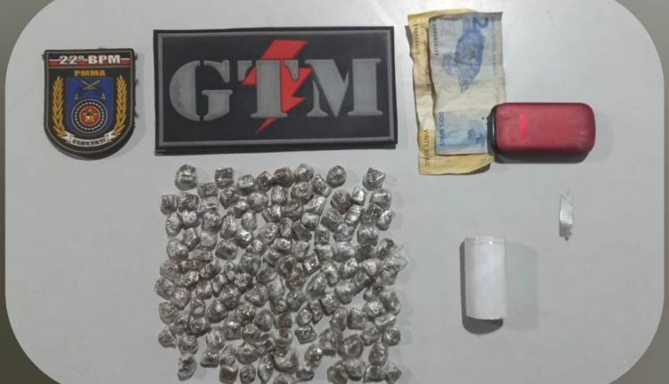 MULHER É PRESA SUSPEITA DE TRÁFICO DE DROGAS EM PAÇO DO LUMIAR