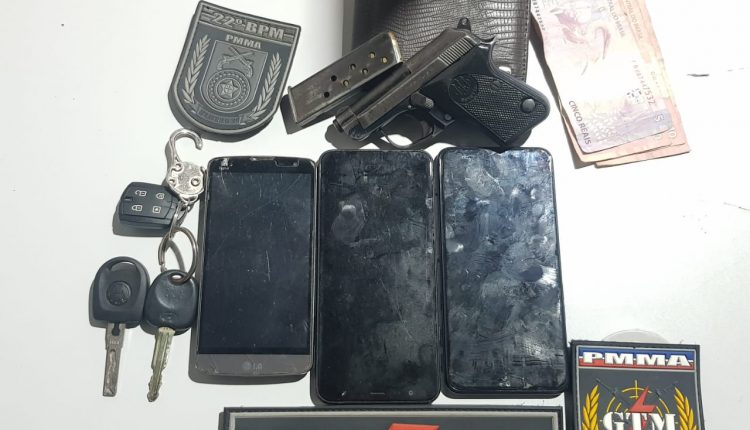 Em Paço do Lumiar Polícia Militar prende trio com arma de fogo e dois carros roubados