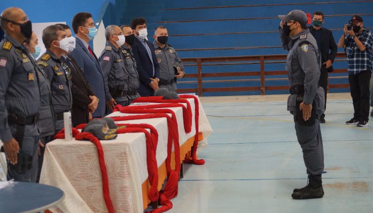 SECRETÁRIO DE SEGURANÇA PÚBLICA INSTALA 2º PELOTÃO DA 1ª COMPANHIA INDEPENDENTE NO ARAÇAGY