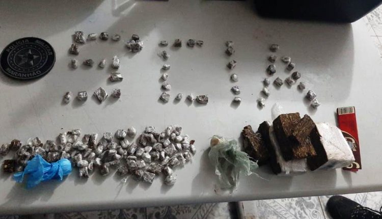PMMA APREENDE MAIS DE 130 PAPELOTES DE MACONHA E PRENDE SUSPEITOS EM CANTANHEDE-MA