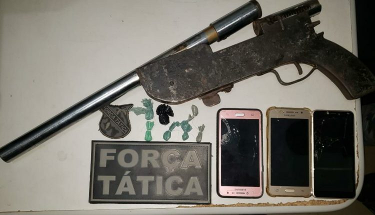 PMMA prende suspeito de assalto e apreende arma de fogo no município de Morros MA