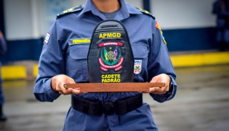 APMGD REALIZA CERIMÔNIA MILITAR DE NOMEAÇÃO DO CADETE PADRÃO