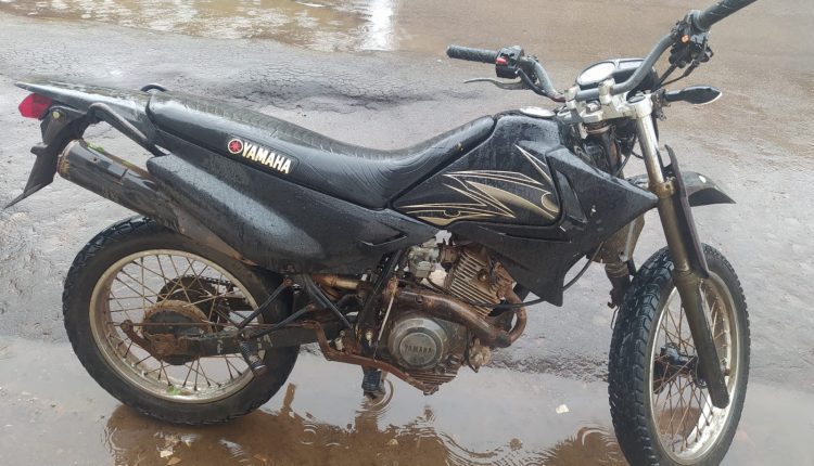POLICIAIS DO 28º BPM RECUPERAM MOTOCICLETA ROUBADA EM ITAPECURU MIRIM