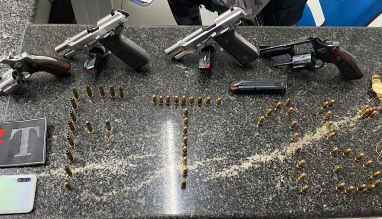 POLÍCIA MILITAR APREENDE CINCO ARMAS DE FOGO EM CHAPADINHA-MA