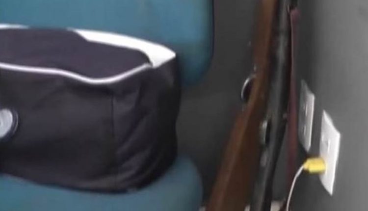 HOMEM É PRESO POR AGREDIR E AMEAÇAR COMPANHEIRA COM ARMA DE FOGO EM BOM LUGAR