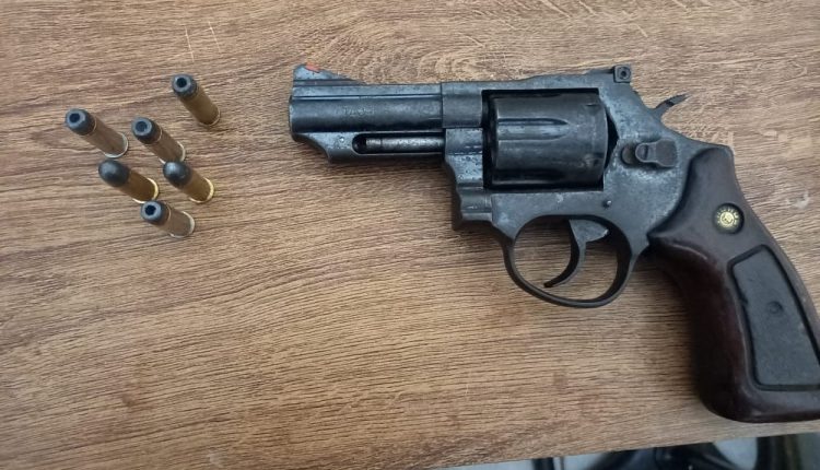 Polícia Militar prende homem por porte ilegal de arma de fogo em Trizidela do Vale