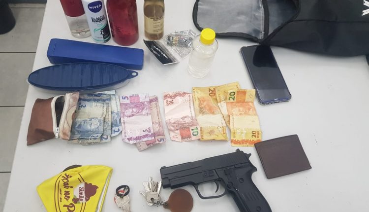 POLICIA MILITAR PRENDE SUSPEITOS DE ASSALTO A COLETIVO