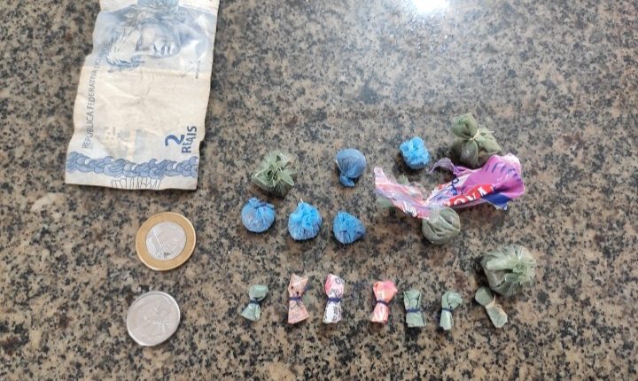Policiais do 28⁰ BPM apreendem drogas em Vargem Grande