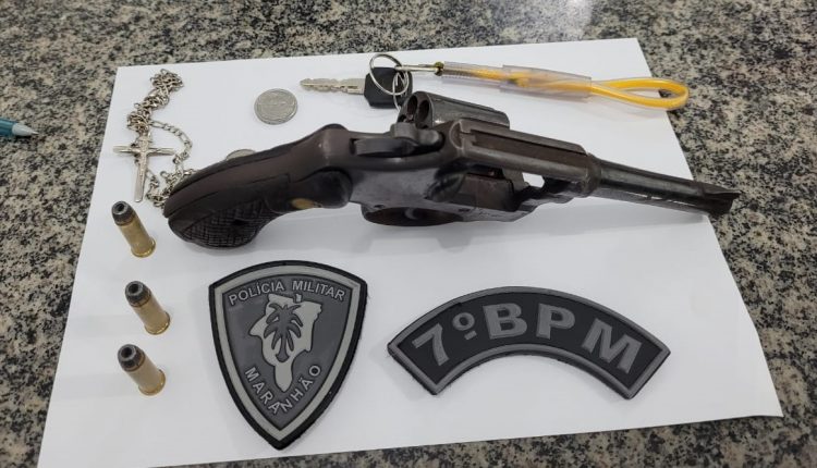 Polícia Militar prende dupla e apreende arma de fogo em Santa Inês-MA