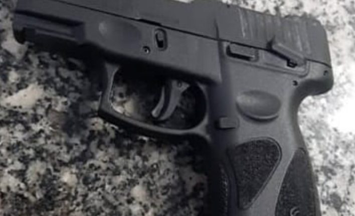 Pistola e espingarda são apreendidas por Pms do !5º BPM, em Bacabal
