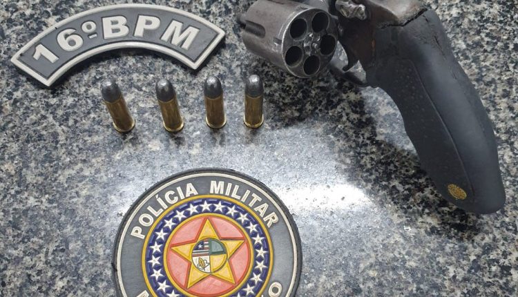 Polícia Militar apreende arma de fogo durante a operação Saturação