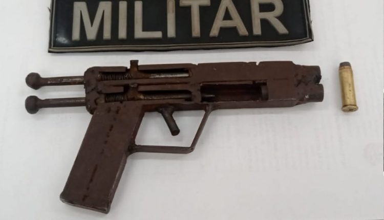 PMMA apreende arma de fogo e prende suspeito de tráfico de drogas na cidade Timon