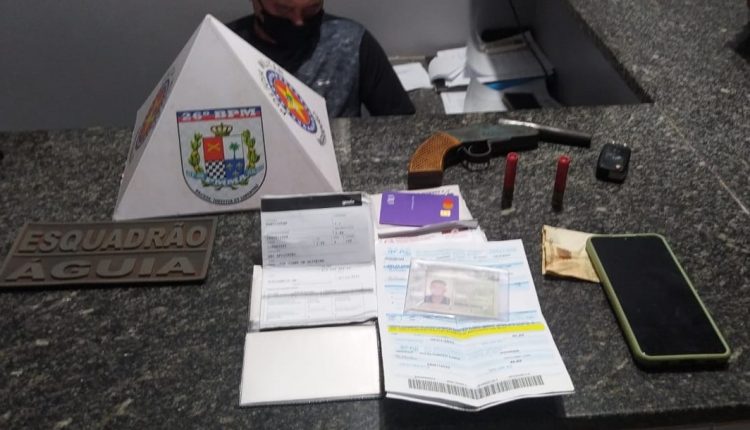 Polícia Militar prende trio com arma de fogo em Açailândia