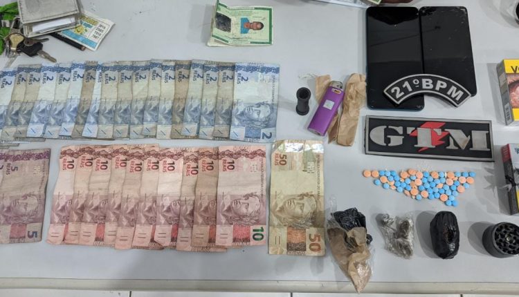 POLICIAIS DO 21º BPM PRENDEM CASAL EM POSSE DE SUBSTÂNCIA ANÁLOGA AO ECSTASY E MACONHA EM PEDRINHAS