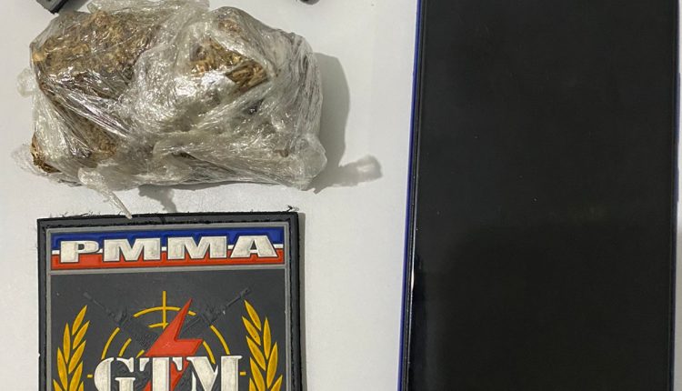 Equipe Tática da PMMA apreende drogas e conduz suspeito no Bairro da Forquilha