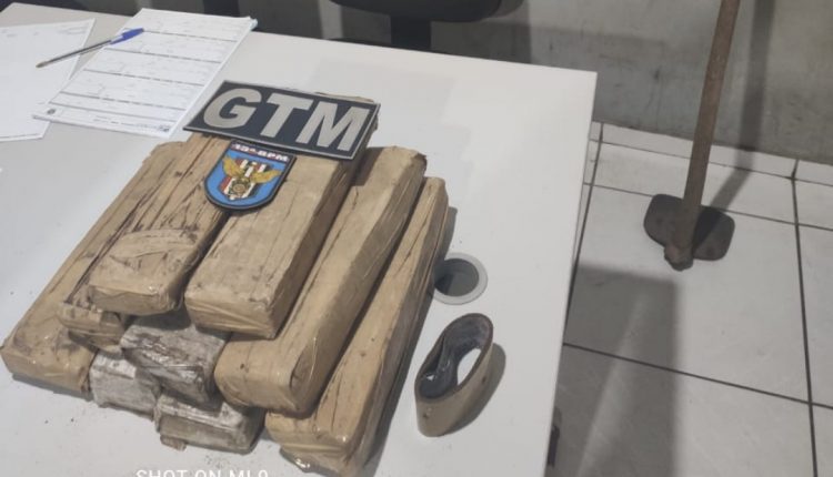 Polícia militar apreende nove tijolos de maconha prensada na região de São José Ribamar