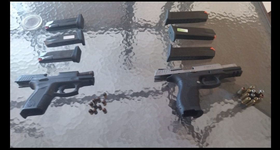 AFDAB9E8-1D53-40D1-98A7-454743E31774