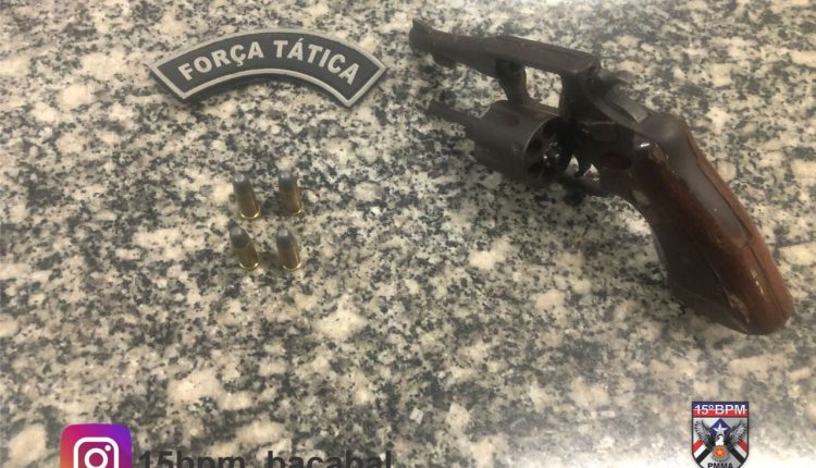15º BPM: REVÓLVER É APREENDIDO EM POSSE DE DUPLA SUSPEITA DE ASSALTO E HOMICÍDIO