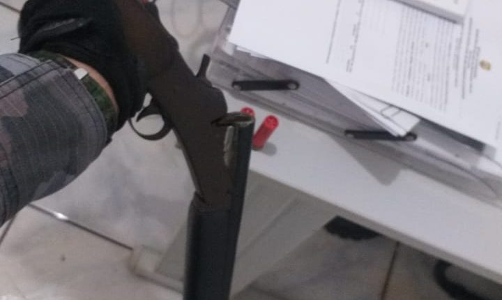 PMMA APREENDE ARMA DE FOGO EM SÃO DOMINGOS
