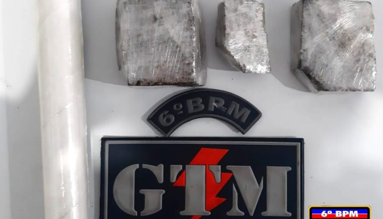 Policiais do 6º BPM apreendem substância semelhante à maconha no Jardim São Cristovão