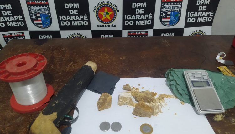 PMMA apreende arma de fogo e entorpecente