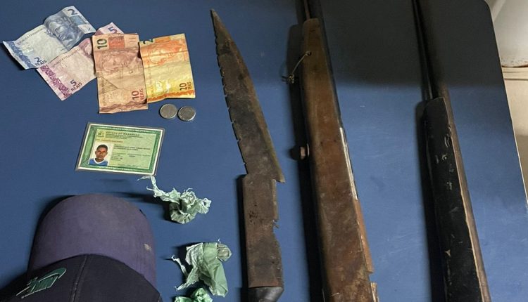 PMMA prende suspeito de violência doméstica e apreende arma de fogo em Buriti