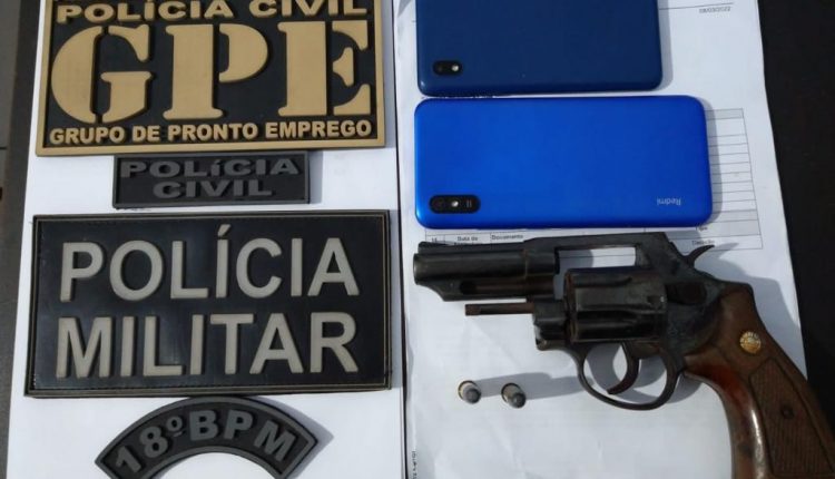 Arma de fogo é apreendida e veículo roubado é recuperado pela PMMA