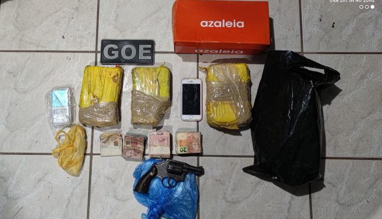 Polícia Militar prende drogas, arma de fogo e dinheiro com traficante em Pinheiro