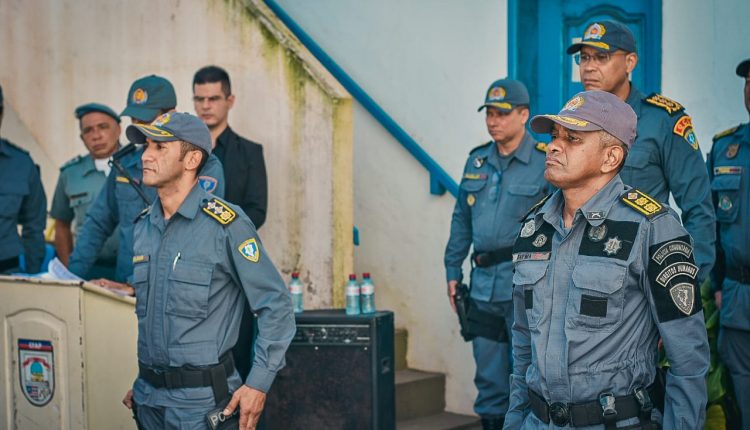 Polícia militar realiza passagem de comando do 21º BPM