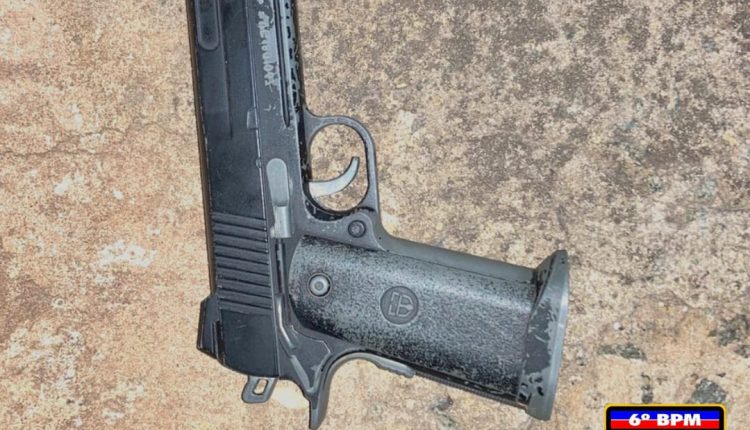 Polícia militar prende homem com arma falsa durante Operação Catraca em São Luís