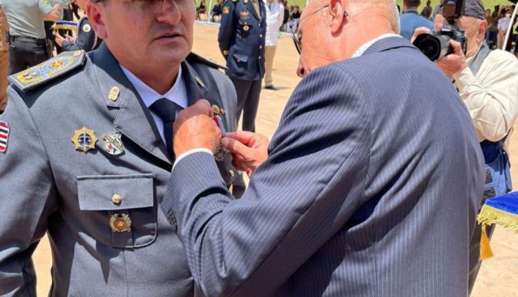 Comandante-geral da PM é agraciado com Medalha Mérito da Força Nacional – Soldado Luiz Pedro de Souza Gomes, em Brasília