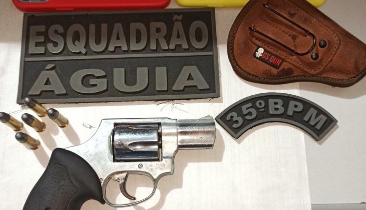 Polícia Militar prende homem por porte ilegal de arma de fogo na cidade de Passagem Franca