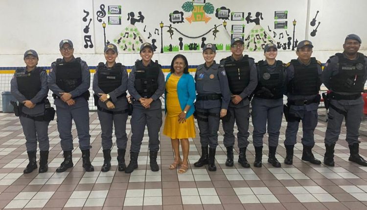 Polícia Militar realiza operação “Volta às aulas”