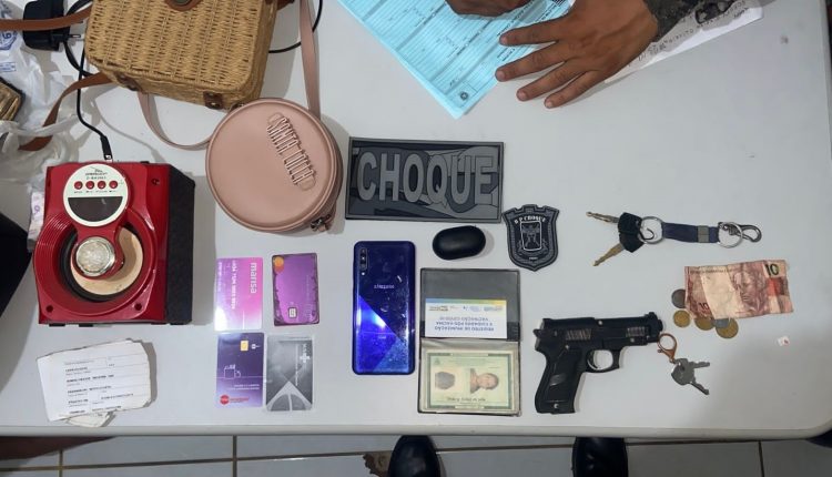 Polícia Militar prende dupla suspeita de cometer assaltos no bairro do Turu  
