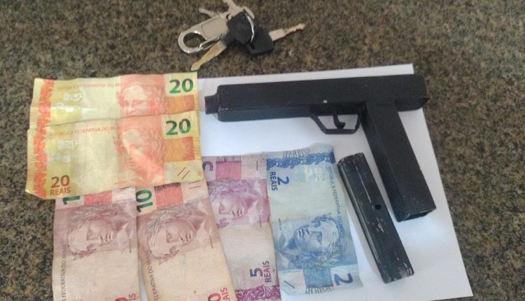 Polícia Militar prende dupla com arma de fogo na cidade de Itapecuru-Mirim  